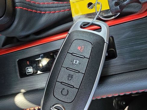 New 2026 Nissan Kicks SR w/ SR Premium Package FWD image 31