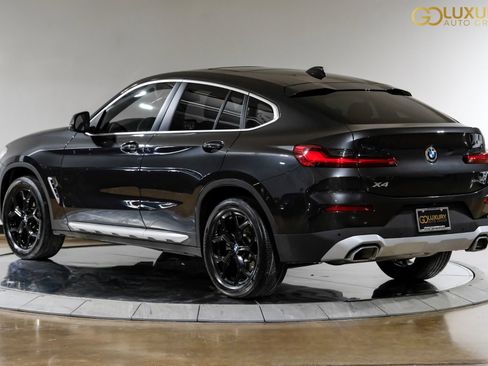 Used 2025 BMW X4 xDrive30i image 12