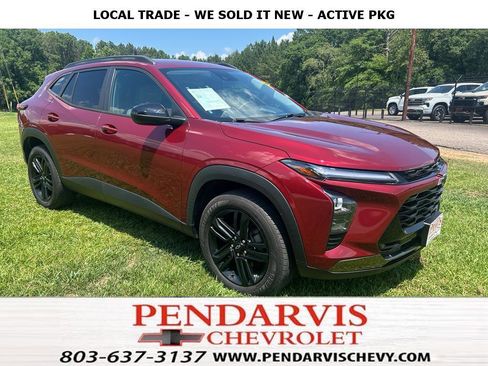 Used 2024 Chevrolet Trax ACTIV FWD image 1