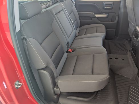 Used 2018 Chevrolet Silverado 1500 LT w/ LT Convenience Package RWD image 19