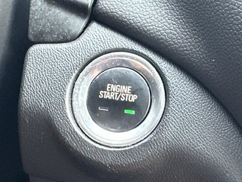 Used 2022 Chevrolet Equinox LT FWD image 28