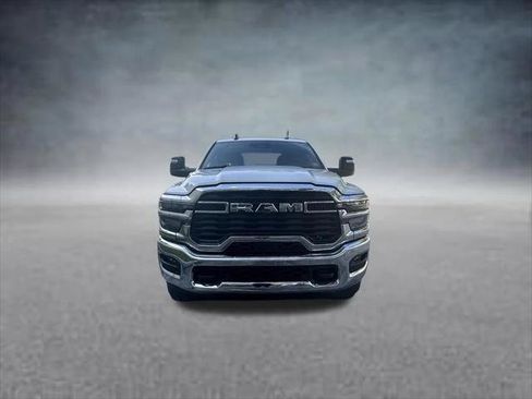 Certified 2026 RAM 2500 Big Horn AWD/4WD image 2