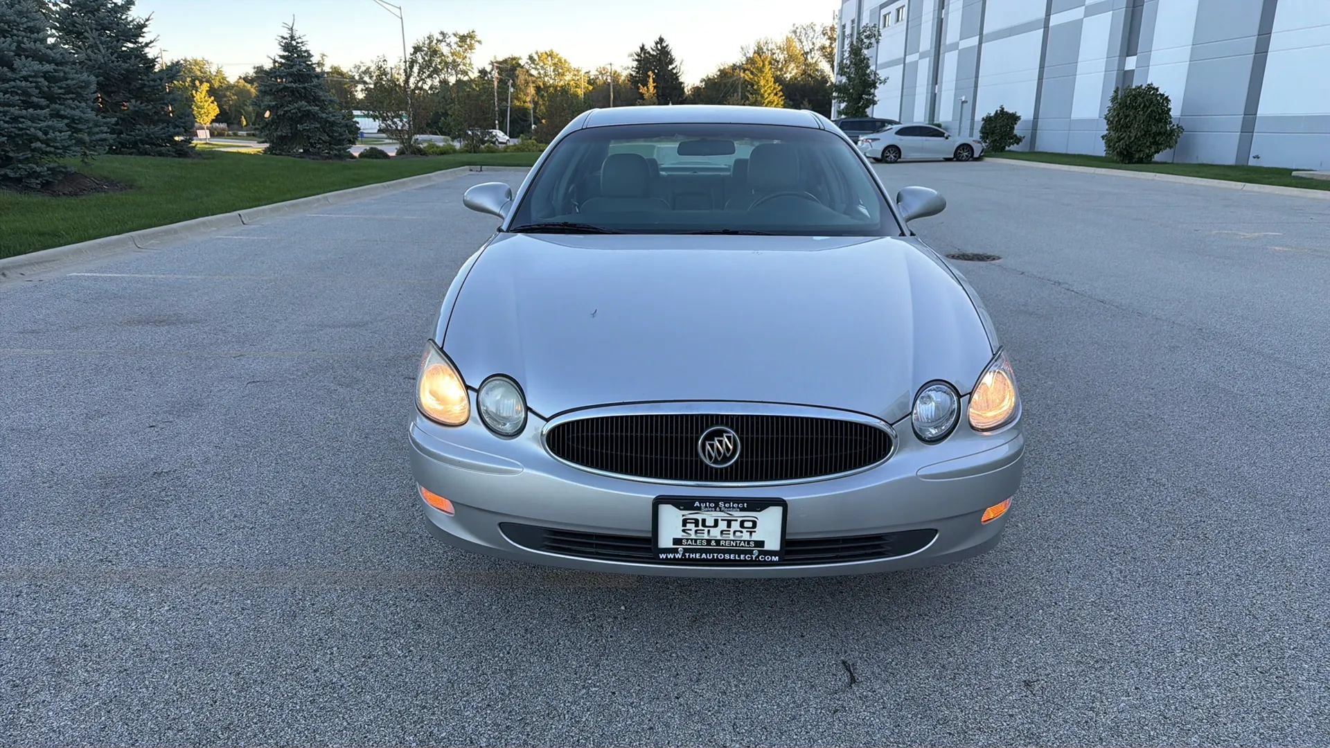 Used 2006 Buick LaCrosse CXL FWD image 2