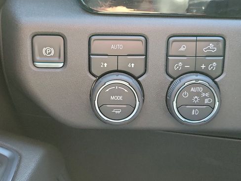 Used 2025 Chevrolet Silverado 1500 RST w/ Redline Edition image 31