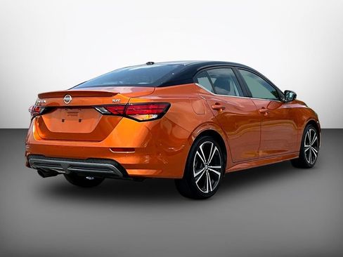 Used 2023 Nissan Sentra SR w/ Electronics Package FWD image 6