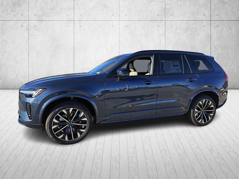 New 2026 Volvo XC90 B6 Ultra w/ Protection Package Premier image 3