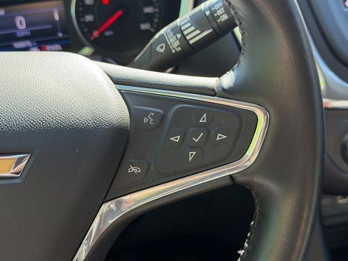 Used 2020 Chevrolet Equinox LT AWD/4WD image 18