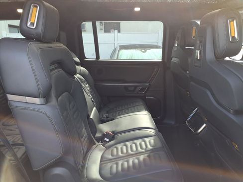 Used 2022 Rivian R1S Launch Edition image 22