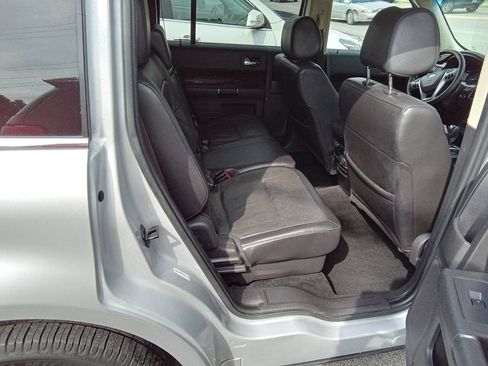Used 2019 Ford Flex Limited AWD/4WD image 6