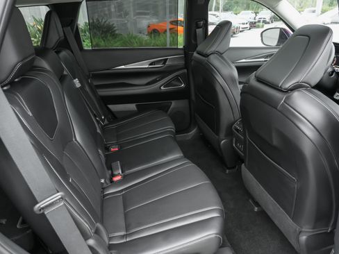 Used 2026 INFINITI QX60 Luxe w/ Cargo Package image 34