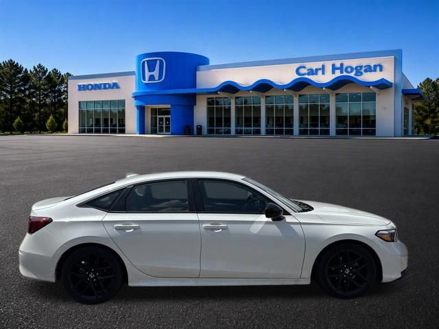 Used 2025 Honda Civic Sport image 3