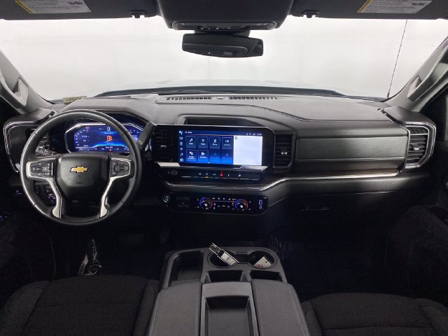Certified 2025 Chevrolet Silverado 1500 LT AWD/4WD image 14