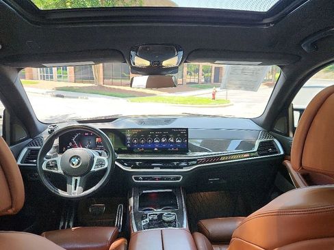 Used 2023 BMW X7 M60i w/ Executive Package AWD/4WD image 19