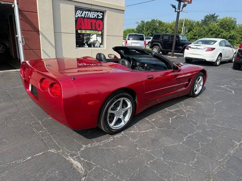 Used 2001 Chevrolet Corvette Convertible w/ Preferred Equipment Group2 RWD image 6