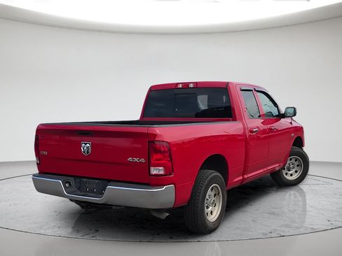 Used 2018 RAM 1500 Classic SLT AWD/4WD image 7