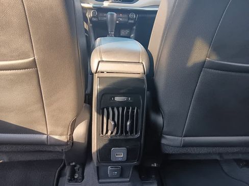 Used 2022 Jeep Compass Limited AWD/4WD image 15