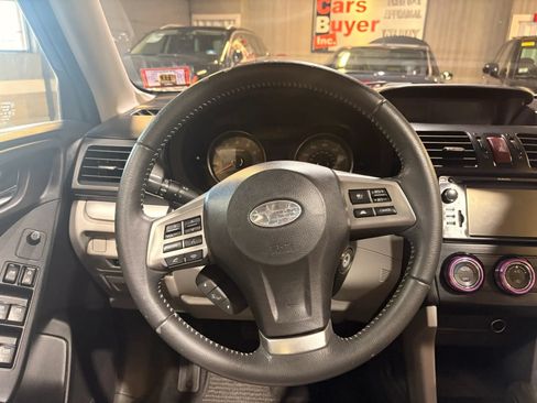 Used 2015 Subaru Forester 2.5i Limited AWD/4WD image 15