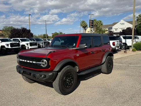Used 2023 Ford Bronco Wildtrak AWD/4WD image 1