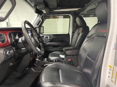 Used 2018 Jeep Wrangler Unlimited Rubicon AWD/4WD image 9