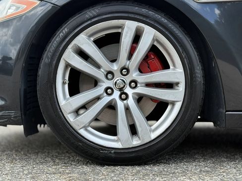 Used 2012 Jaguar XJ L RWD image 30