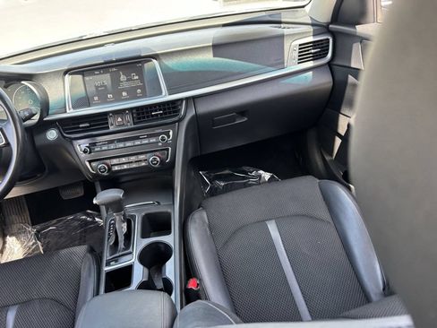 Used 2019 Kia Optima S FWD image 14
