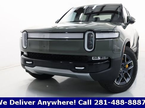 Used 2022 Rivian R1T Launch Edition image 2