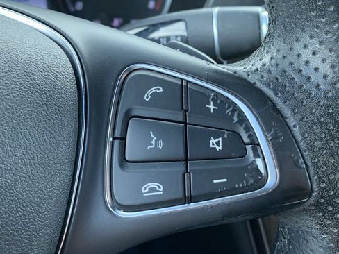 Used 2017 Mercedes-Benz GLC 300 image 11