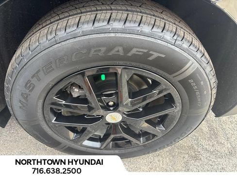Used 2022 Chevrolet Equinox LT AWD/4WD image 36