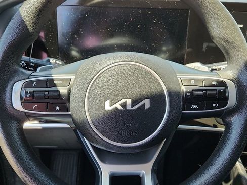 Used 2023 Kia Sportage LX AWD/4WD image 22