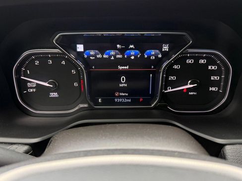 Used 2021 GMC Yukon Denali w/ Denali Premium Package AWD/4WD image 18