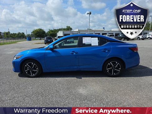 Used 2024 Nissan Sentra SV FWD image 4