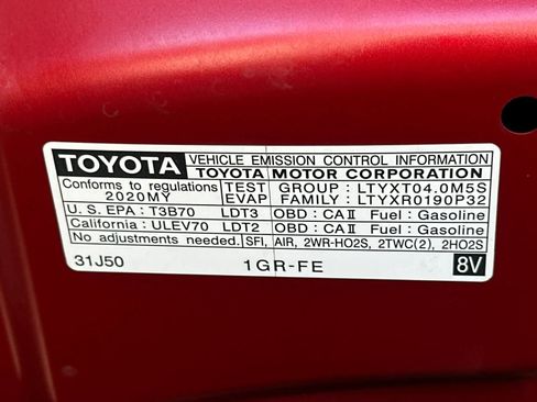 Used 2020 Toyota 4Runner TRD Off-Road AWD/4WD image 29