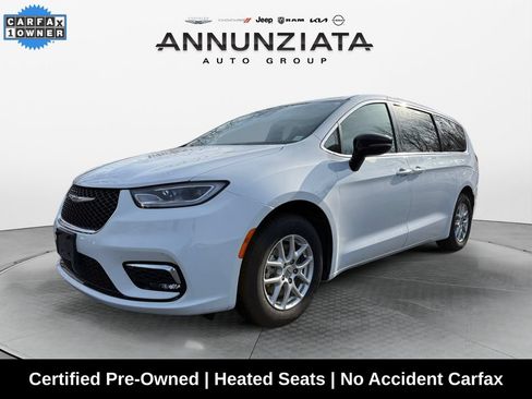 Used 2025 Chrysler Pacifica Select FWD image 1