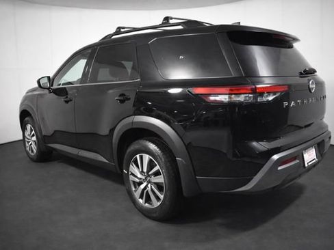 New 2026 Nissan Pathfinder SL AWD/4WD image 6