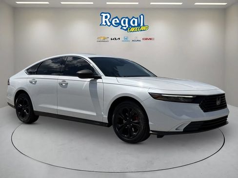 Used 2024 Honda Accord EX image 1