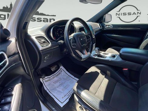 Used 2021 Jeep Grand Cherokee SRT AWD/4WD image 35