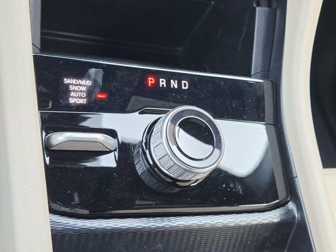 New 2025 Jeep Grand Cherokee Limited image 27