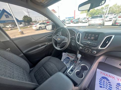 Used 2022 Chevrolet Equinox LT FWD image 33