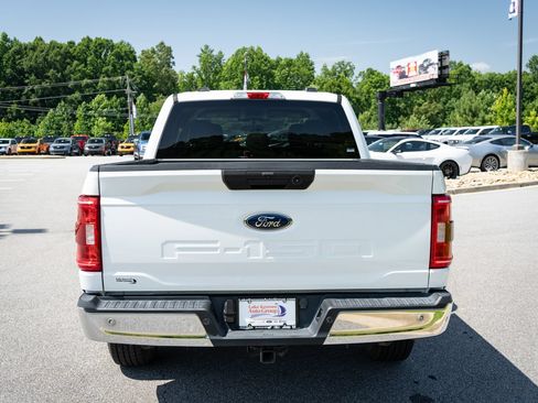 Used 2022 Ford F150 XLT w/ Trailer Tow Package AWD/4WD image 8