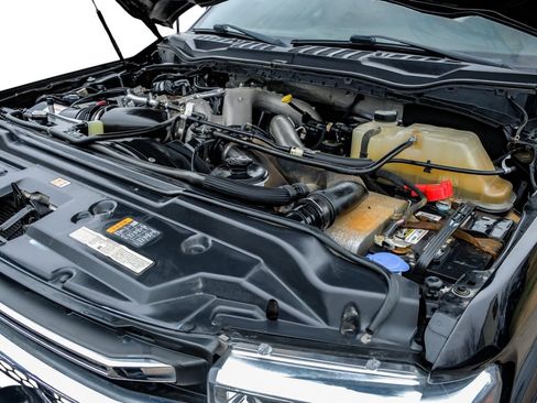 Used 2022 Ford F350 XLT w/ XLT Premium Package image 56