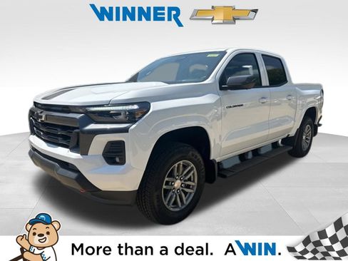 New 2026 Chevrolet Colorado LT w/ LT Convenience Package AWD/4WD image 1