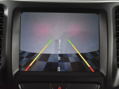 Used 2015 Jeep Cherokee Trailhawk w/ Cold Weather Group image 19