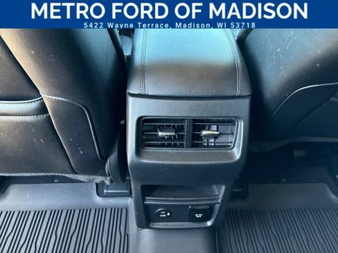 Certified 2021 Ford Edge SEL w/ Convenience Package AWD/4WD image 15