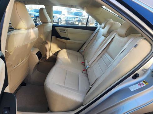 Used 2017 Toyota Camry XLE image 13