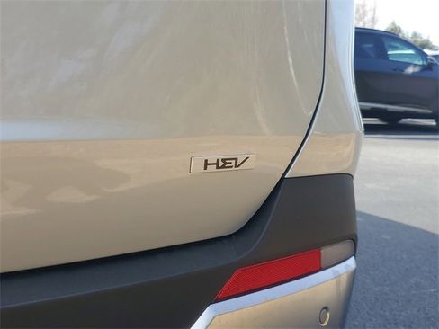 New 2026 Kia Carnival SX image 9