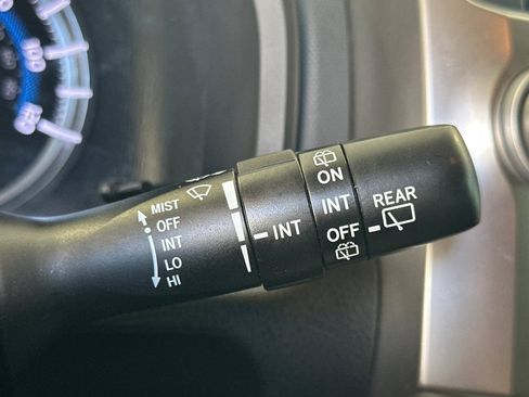 Used 2019 Toyota 4Runner SR5 AWD/4WD image 30