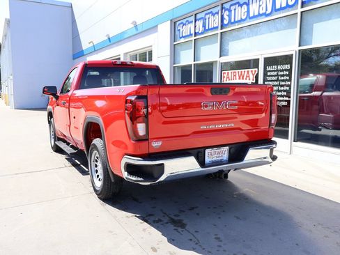 New 2026 GMC Sierra 1500 Pro AWD/4WD image 8