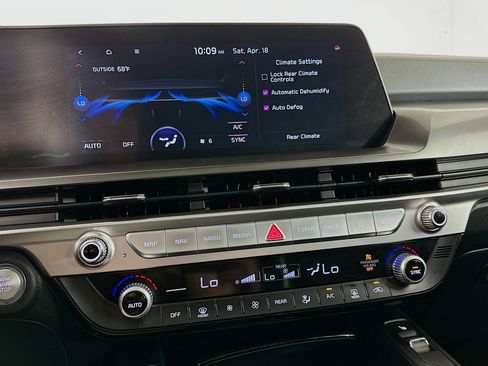 Used 2025 Kia Telluride S image 24