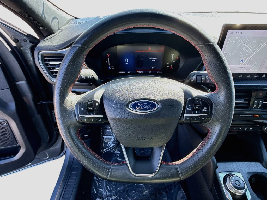 Used 2024 Ford Escape ST-Line w/ Tech Pack #1 FWD image 14