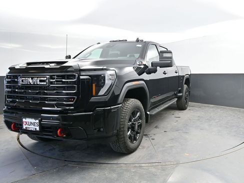 New 2026 GMC Sierra 2500 AT4 w/ AT4 Premium Plus Package AWD/4WD image 3